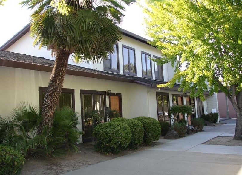 More Photos Of 801 15th St, Modesto Office For Lease