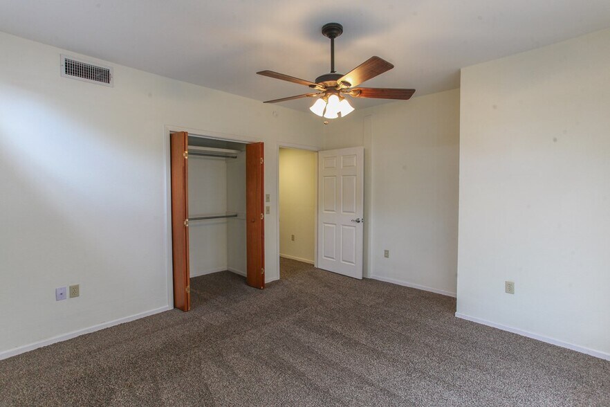More Photos Of 1201 E 11th Pl, Big Spring Specialty For Sale