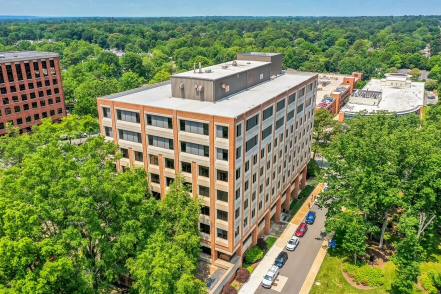 More Photos Of 5855 Bremo Rd, Richmond Medical For Lease