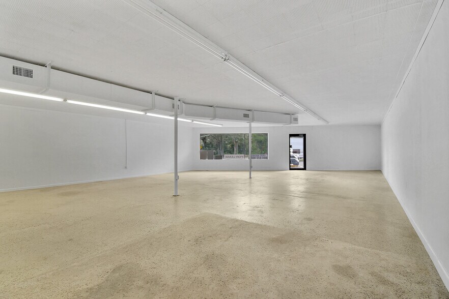 More Photos Of 5798-5816 St Augustine Rd, Jacksonville Unknown For Lease