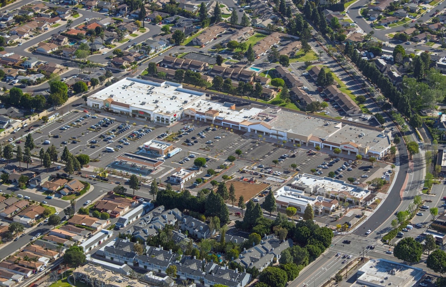More Photos Of 700-960 Arneill Rd, Camarillo Unknown For Lease