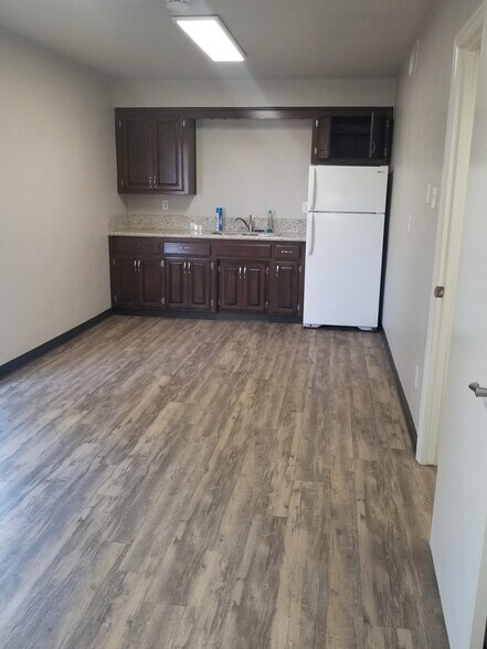 More Photos Of 1120 Kensington St, Delano Loft Creative Space For Lease