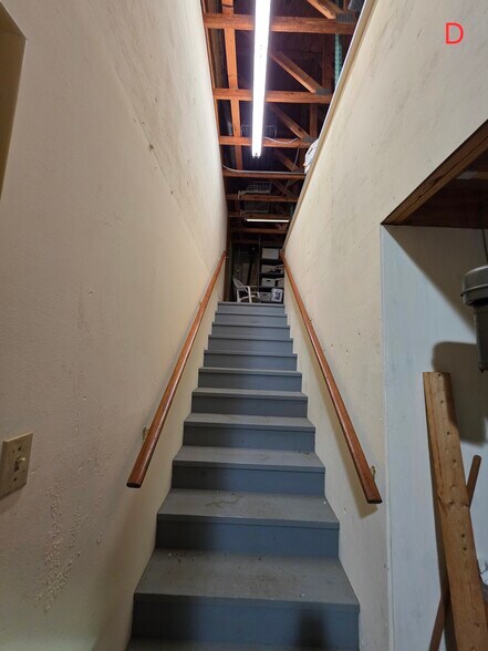More Photos Of 100 Commerce Way, Sanford Warehouse For Lease