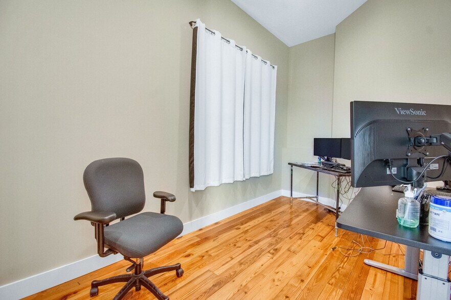 More Photos Of 1000 Plantation Island Dr, Saint Augustine Medical For Lease