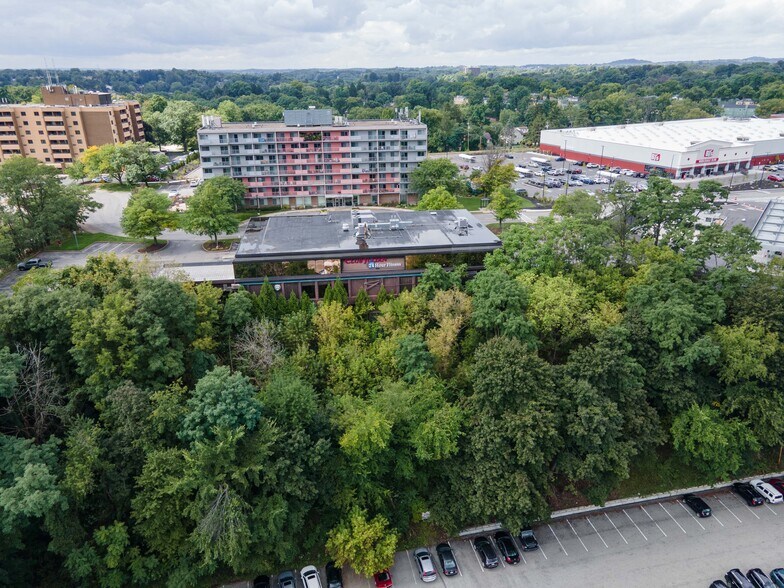 More Photos Of 101 Corbett Ct, Pittsburgh Medical For Lease