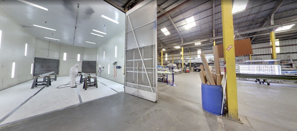 More Photos Of 7938 Wright Rd, Houston Warehouse For Sale