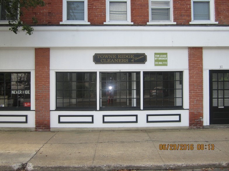 More Photos Of 23-35 Tokeneke Rd, Darien Unknown For Lease