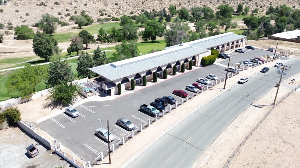 More Photos Of 17990 Bangor Ave, Hesperia Apartments For Sale