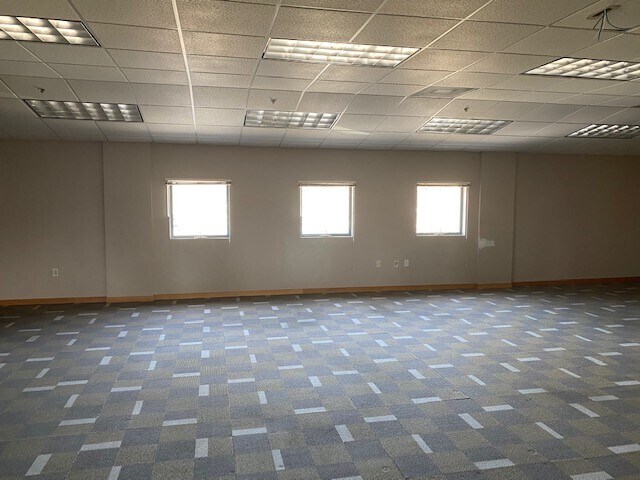 More Photos Of 25 Executive Ct, Napa Office For Lease