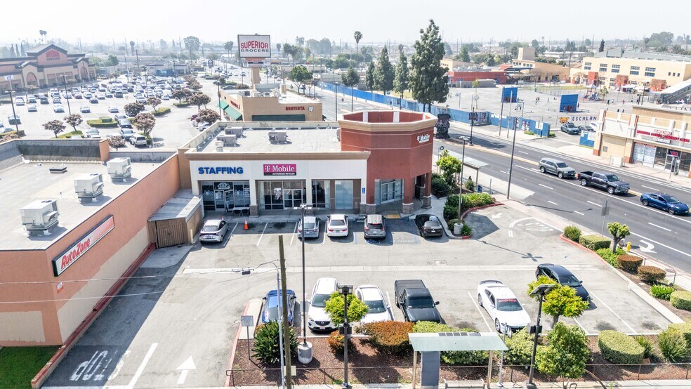 More Photos Of 7200 ATLANTIC Ave, Bell Unknown For Lease