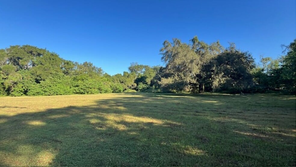 More Photos Of 4806 N Falkenburg Rd, Tampa Land For Sale