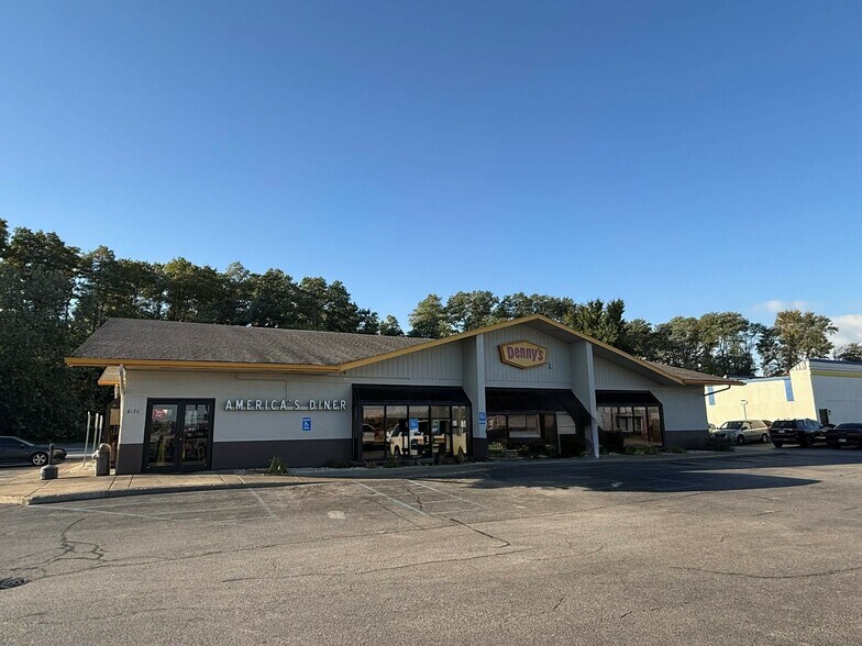 Primary Photo Of 6171 Melton Rd, Portage Restaurant For Lease