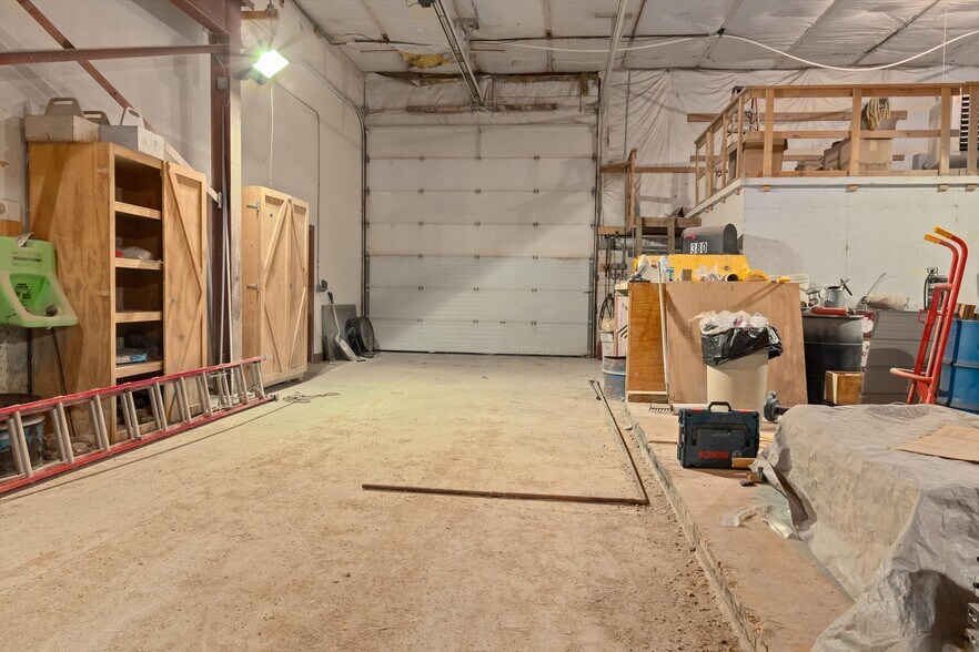 More Photos Of 380 N Middle Rd, Belgium Land For Sale