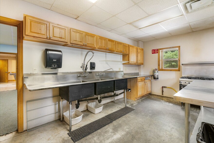 More Photos Of 6291 Main St, Bonners Ferry Religious Facility For Sale