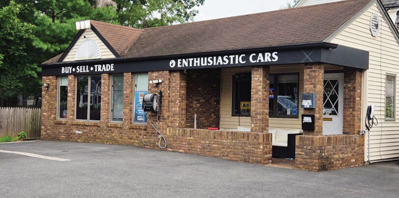 Primary Photo Of 120 Woodbridge Ave, Highland Park Auto Dealership For Sale