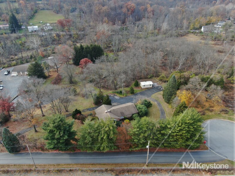 More Photos Of 4006-4010 Beaver rd, Sinking Spring Garden Center For Sale