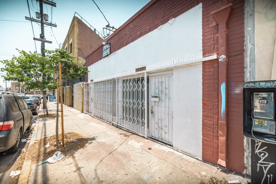 More Photos Of 760 S Boyle Ave, Los Angeles Storefront For Sale