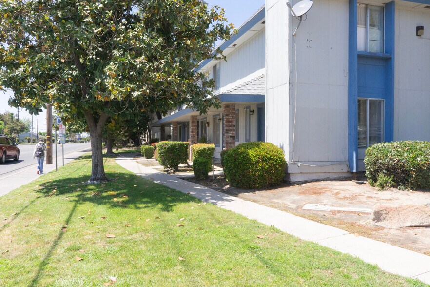 More Photos Of 1491-1499 Bellevue Rd, Atwater Apartments For Sale