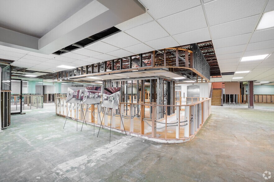 More Photos Of 2100 Regional Medical Dr, Wharton Hospital For Sale