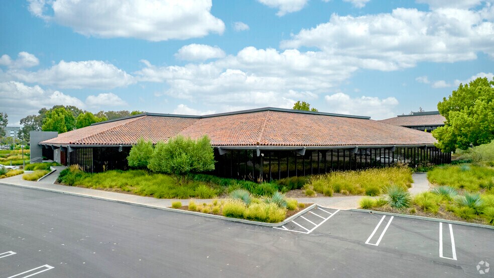 More Photos Of 694-700 Tasman Dr, Milpitas Research And Development For Lease