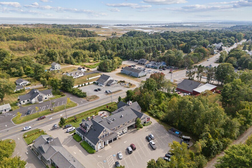 More Photos Of 2178 Post Rd, Wells Restaurant For Lease