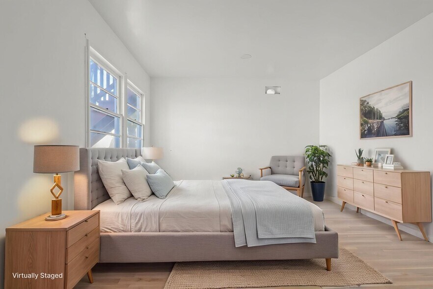 More Photos Of 4409 Victoria Park Dr, Los Angeles Apartments For Sale