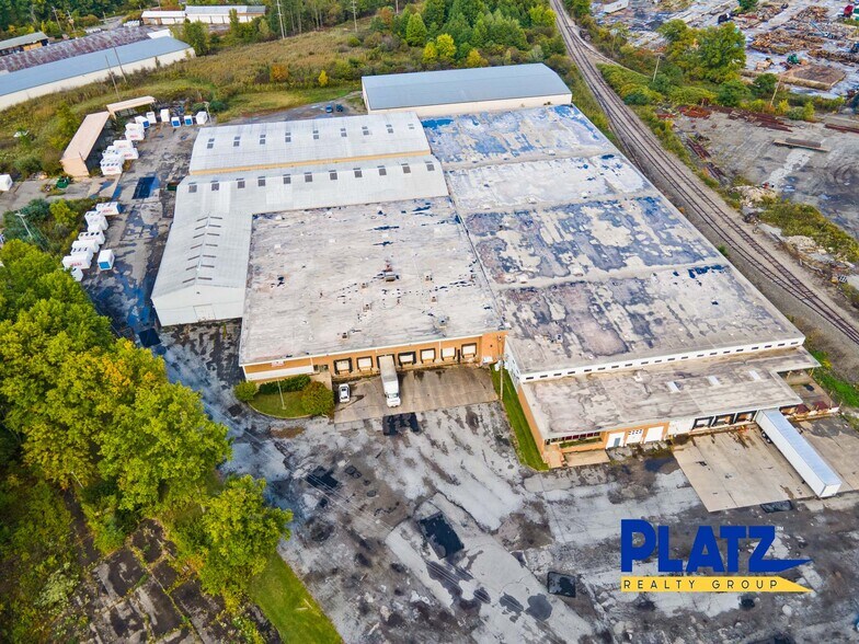 More Photos Of 3745 Hendricks Rd, Youngstown Warehouse For Sale