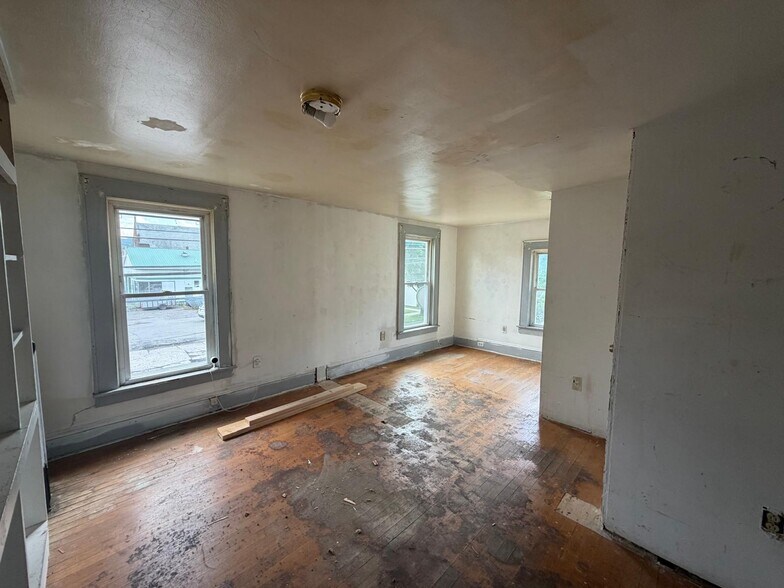 More Photos Of 114 Elm Street, Cortland Storefront Retail Residential For Sale