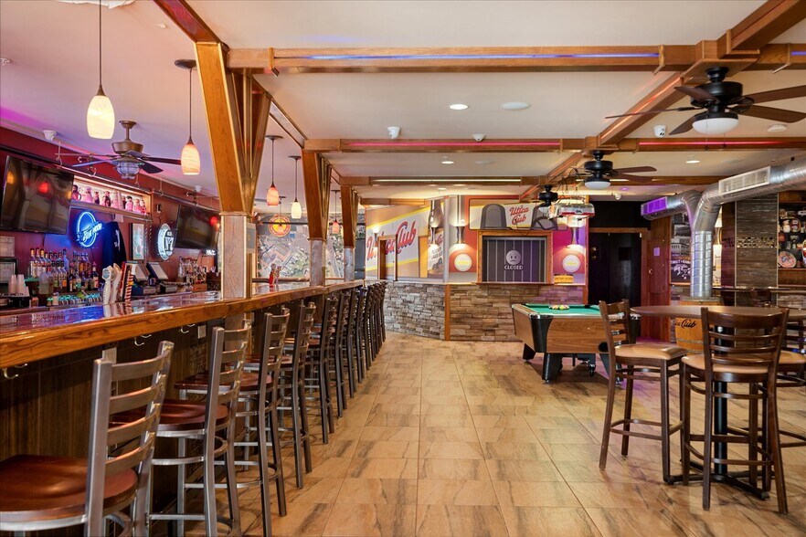 More Photos Of 728 Court St, Utica Restaurant For Sale