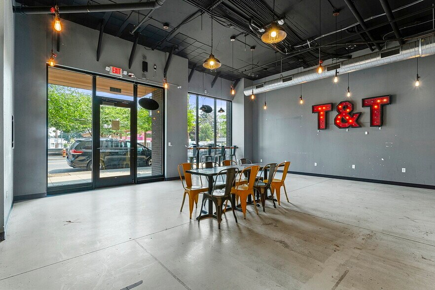 More Photos Of 5005 SE 72nd Ave, Portland Apartments For Lease