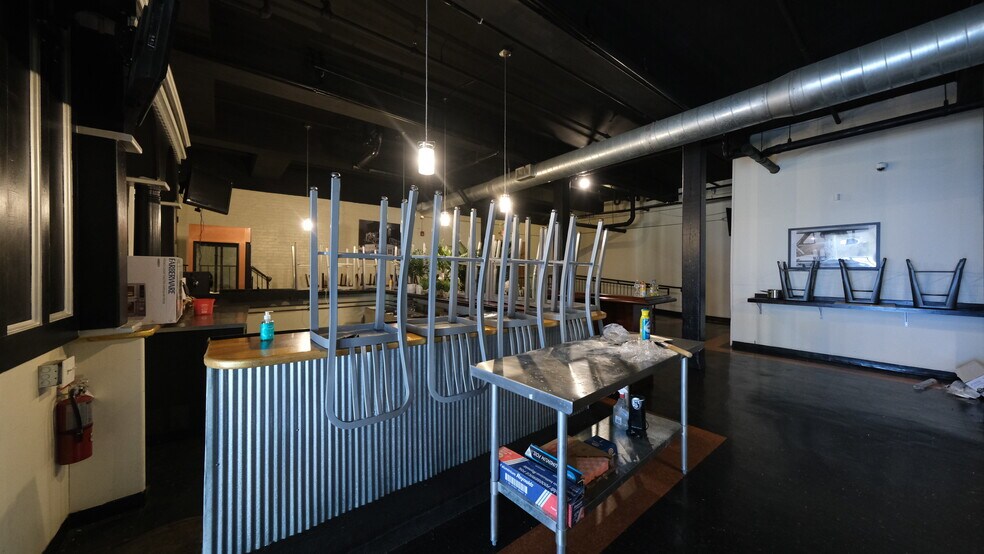 More Photos Of 91 Hartford Ave, Providence Apartments For Lease