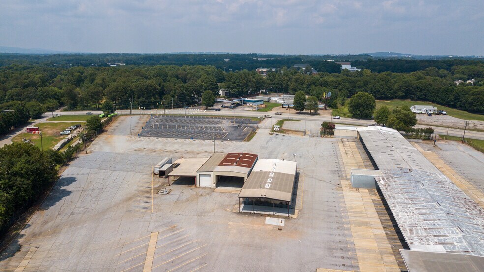 More Photos Of 710 Mauldin Rd, Greenville Truck Terminal For Sale