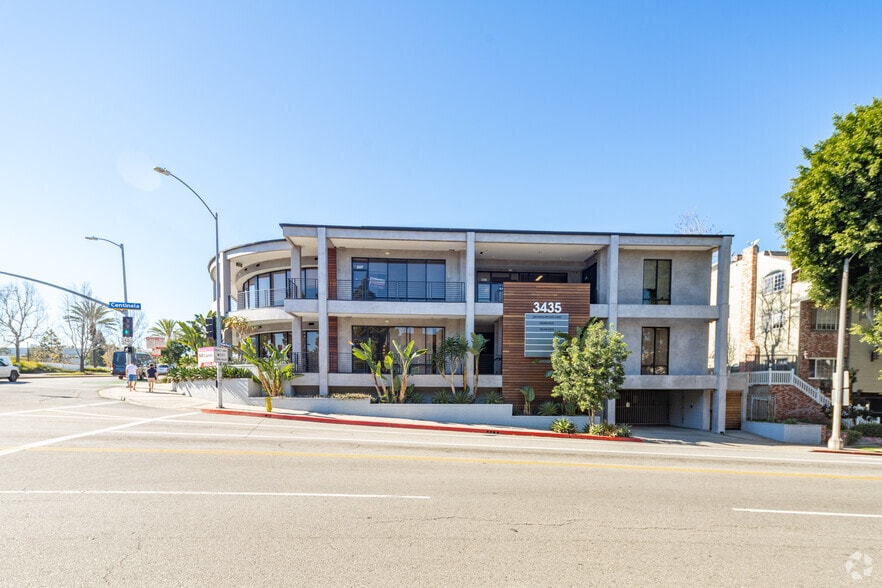 More Photos Of 3435 Ocean Park Blvd, Santa Monica Loft Creative Space For Lease