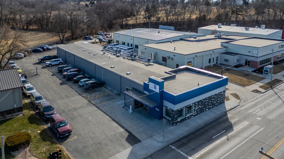 Primary Photo Of 5513 Center St, Omaha Loft Creative Space For Sale