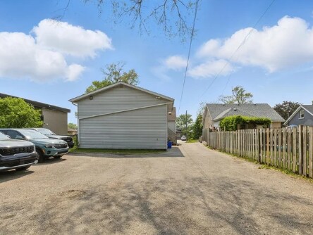 More Photos Of 839 Stirling Av S, Kitchener Apartments For Sale