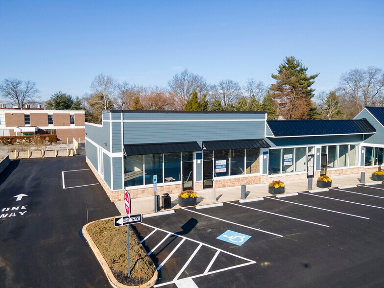 More Photos Of 853-881 W Butler Pike, Ambler General Retail For Lease