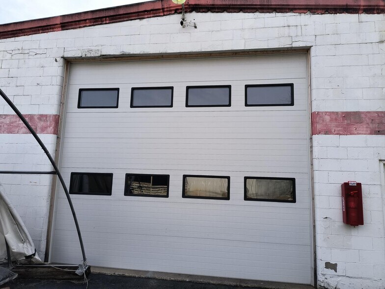 More Photos Of 1601 N Main St, Crown Point Warehouse For Lease