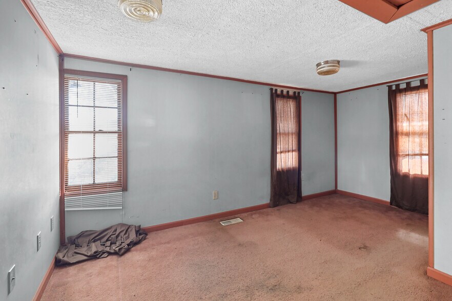 More Photos Of 6825 Roosevelt Hwy, Fairburn Land For Sale