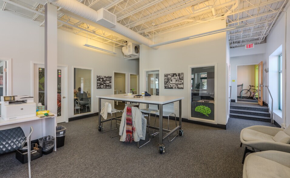 More Photos Of 1731 15th St, Boulder Office For Lease