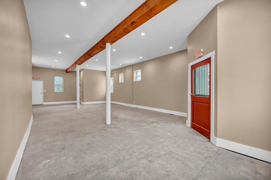 More Photos Of 3471 W 41st St, Cleveland Storefront Retail Residential For Sale