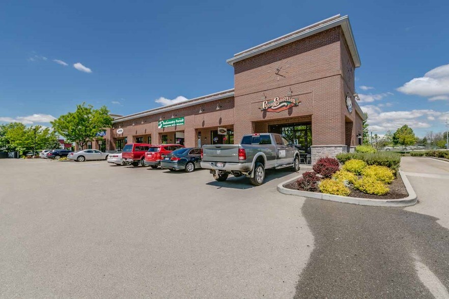 More Photos Of 1539 E Iron Eagle Dr, Eagle Bank For Lease