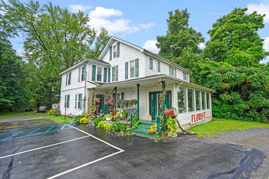 More Photos Of 2841 Route 17M, New Hampton General Retail For Sale