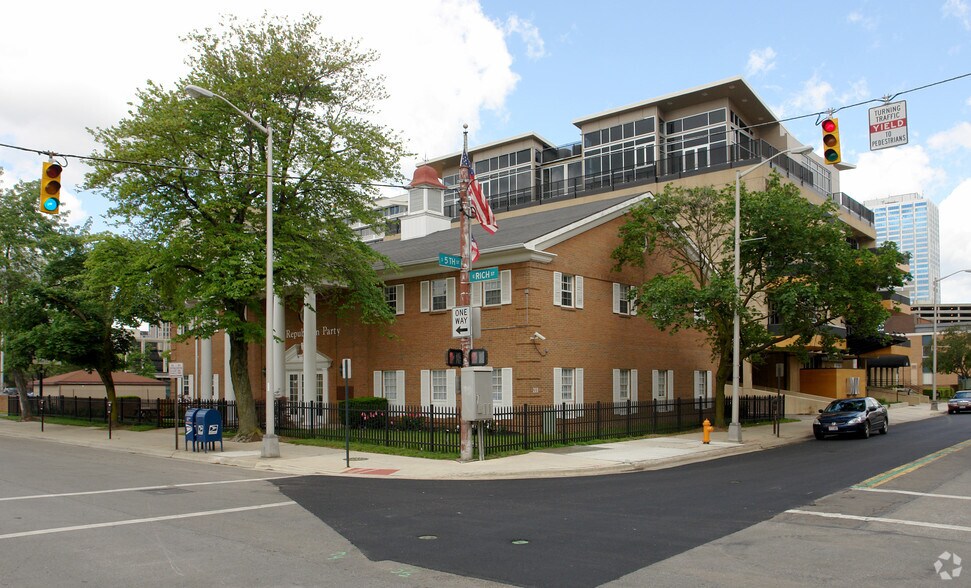 More Photos Of 211 S 5th St, Columbus Office For Sale