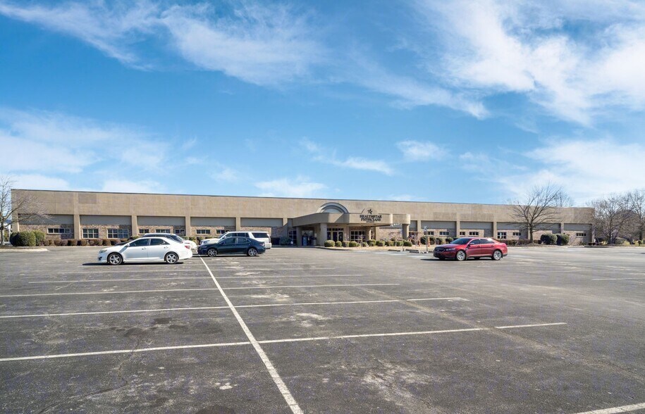 More Photos Of 420 W Morris Blvd, Morristown Medical For Lease