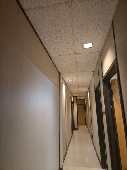 More Photos Of 5201 44 St, Bonnyville Industrial For Sale