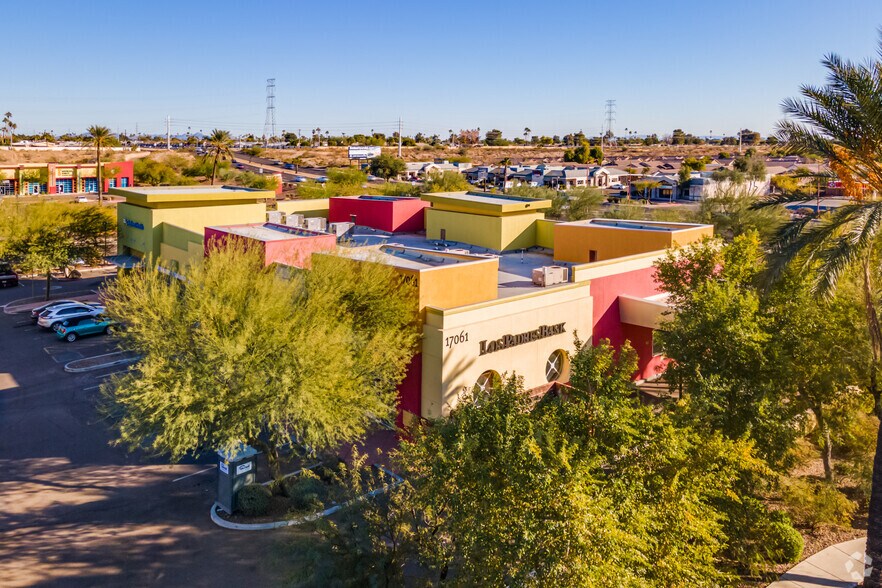 More Photos Of 11340 W Bell Rd, Surprise General Retail For Lease