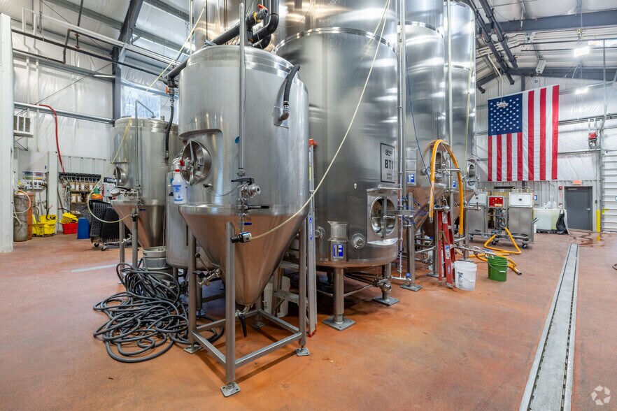 More Photos Of 1727 New York 12B, Hamilton General Retail For Sale