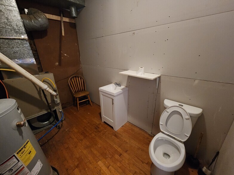 More Photos Of 744 Park Ave, Syracuse Warehouse For Sale