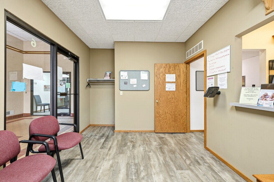 More Photos Of 1840 Post Rd, Plover Storefront Retail Office For Sale