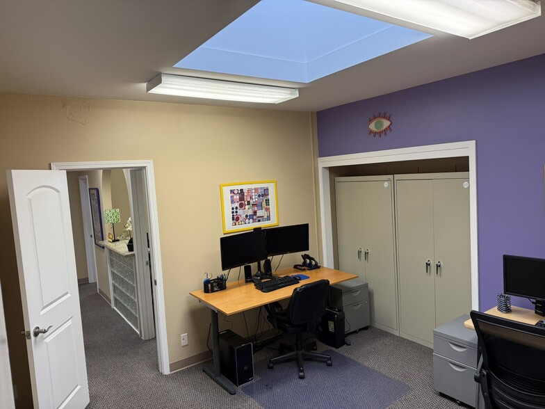 More Photos Of 422-426 Peninsula Ave, San Mateo Medical For Lease